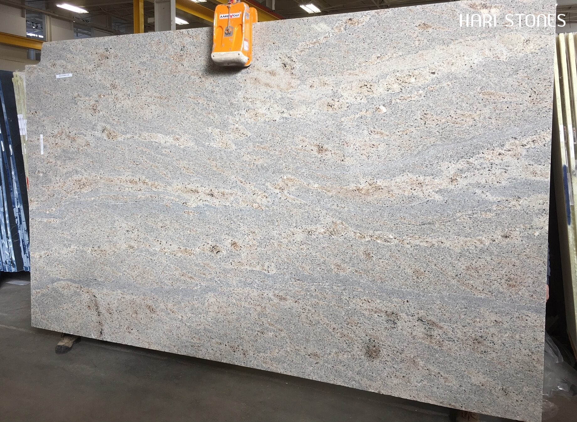 Desert Green Granite Slabs Suppliers Calgary Edmonton - Hari Stones